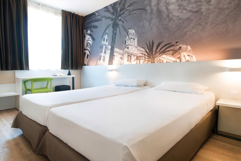 Zweibettzimmer